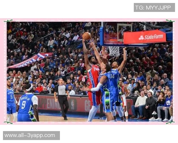 雄鹿次节强势反弹半场微弱领先76人马克西独揽23分乔治开局火力全开 雄鹿次节强势反弹半场微弱领先76人马克西独揽23分乔治开局火力全开